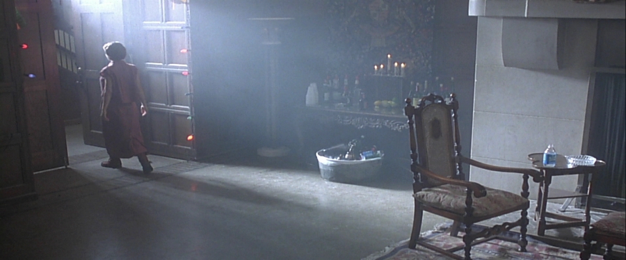 charmed-online-dot-net_EmbraceOfTheVampire1898.jpg