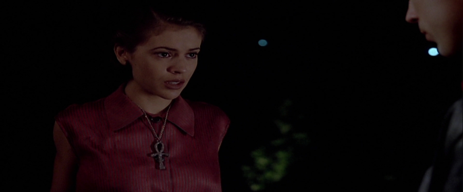 charmed-online-dot-net_EmbraceOfTheVampire1974.jpg