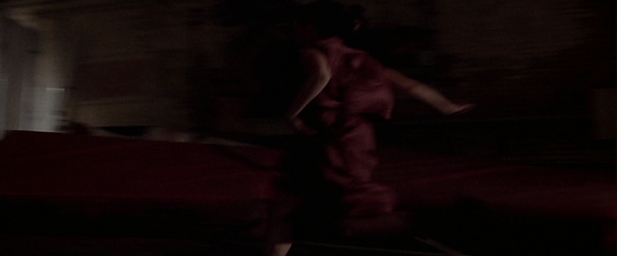 charmed-online-dot-net_EmbraceOfTheVampire2143.jpg