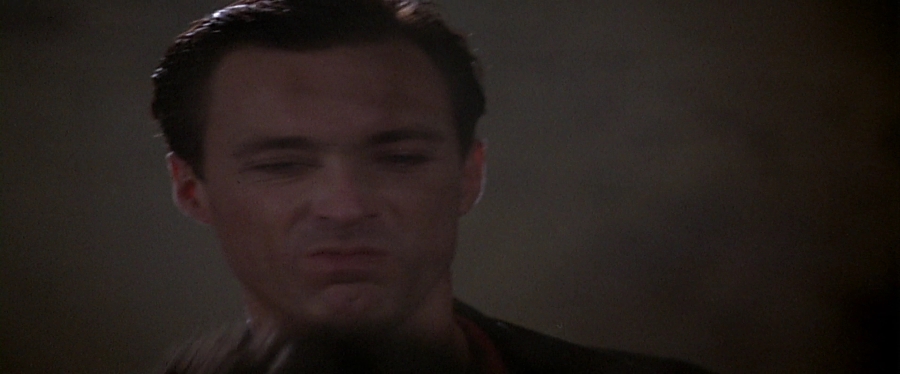 charmed-online-dot-net_EmbraceOfTheVampire2164.jpg