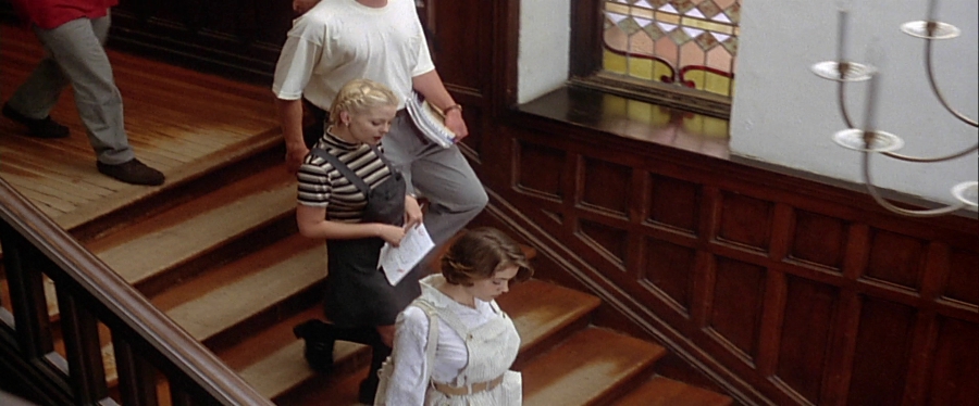 charmed-online-dot-net_EmbraceOfTheVampire3211.jpg
