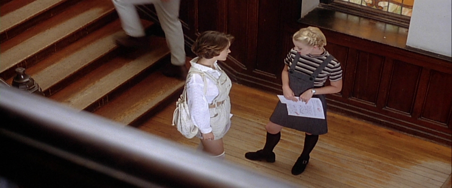 charmed-online-dot-net_EmbraceOfTheVampire3217.jpg