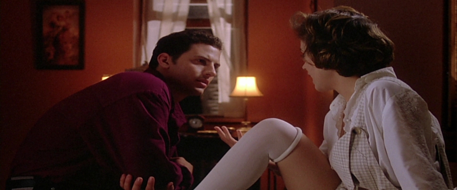 charmed-online-dot-net_EmbraceOfTheVampire3637.jpg