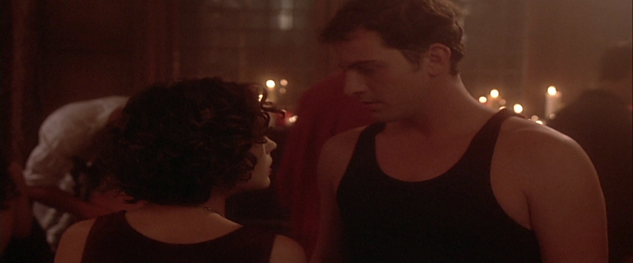 charmed-online-dot-net_EmbraceOfTheVampire4181.jpg