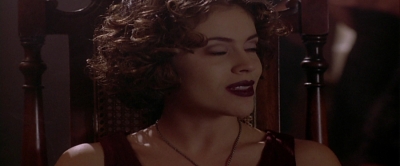 charmed-online-dot-net_EmbraceOfTheVampire3902.jpg