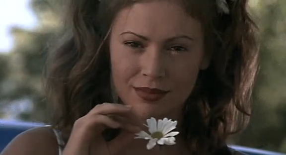 Charmed-Online_dot_nl-HugoPool1884.jpg