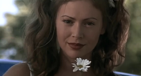 Charmed-Online_dot_nl-HugoPool1888.jpg