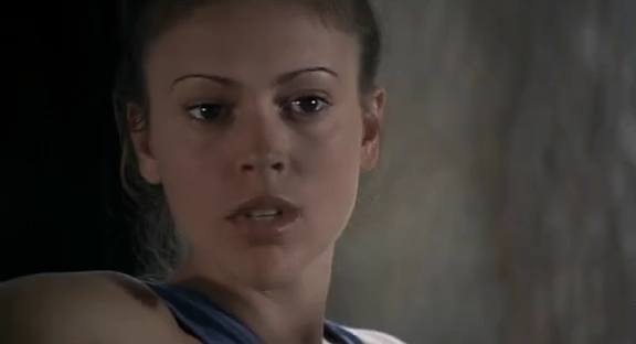 Charmed-Online_dot_nl-HugoPool3755.jpg
