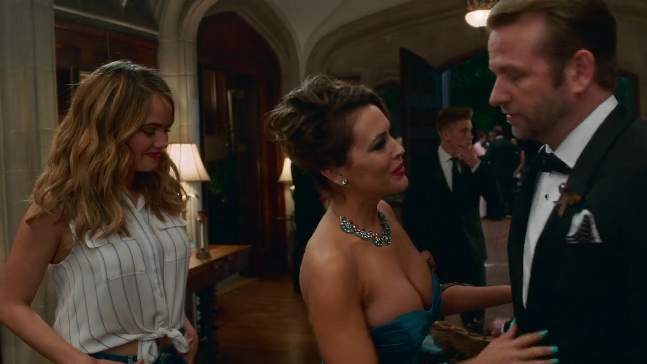 Charmed-Online-dot-NL_Insatiable1x01-2234.jpg