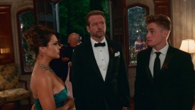 Charmed-Online-dot-NL_Insatiable1x01-2184.jpg