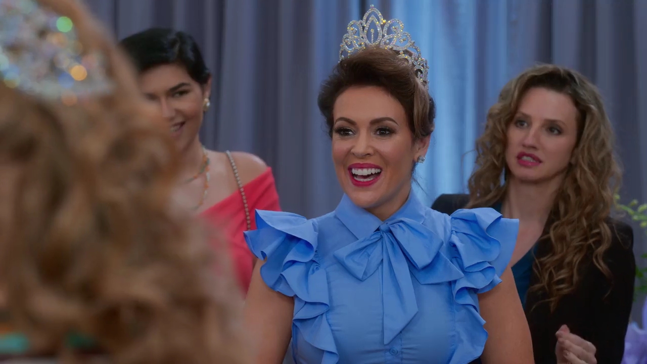 Charmed-Online-dot-NL_Insatiable1x04-4995.jpg