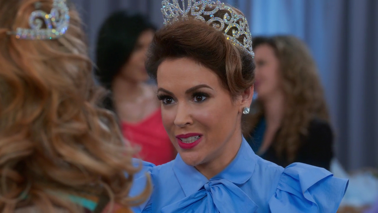 Charmed-Online-dot-NL_Insatiable1x04-5038.jpg