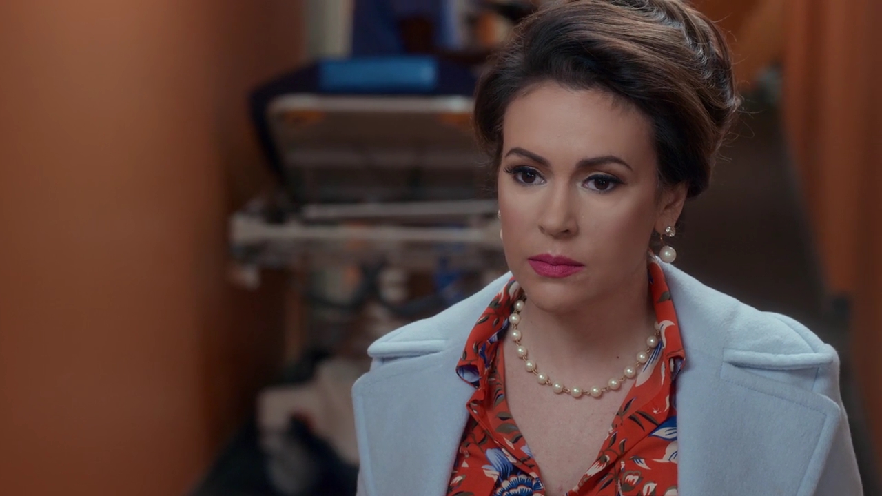 Charmed-Online-dot-NL_Insatiable1x08-1454.jpg