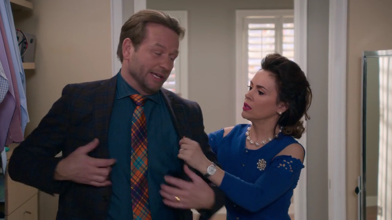 Charmed-Online-dot-NL_Insatiable1x10-1891.jpg
