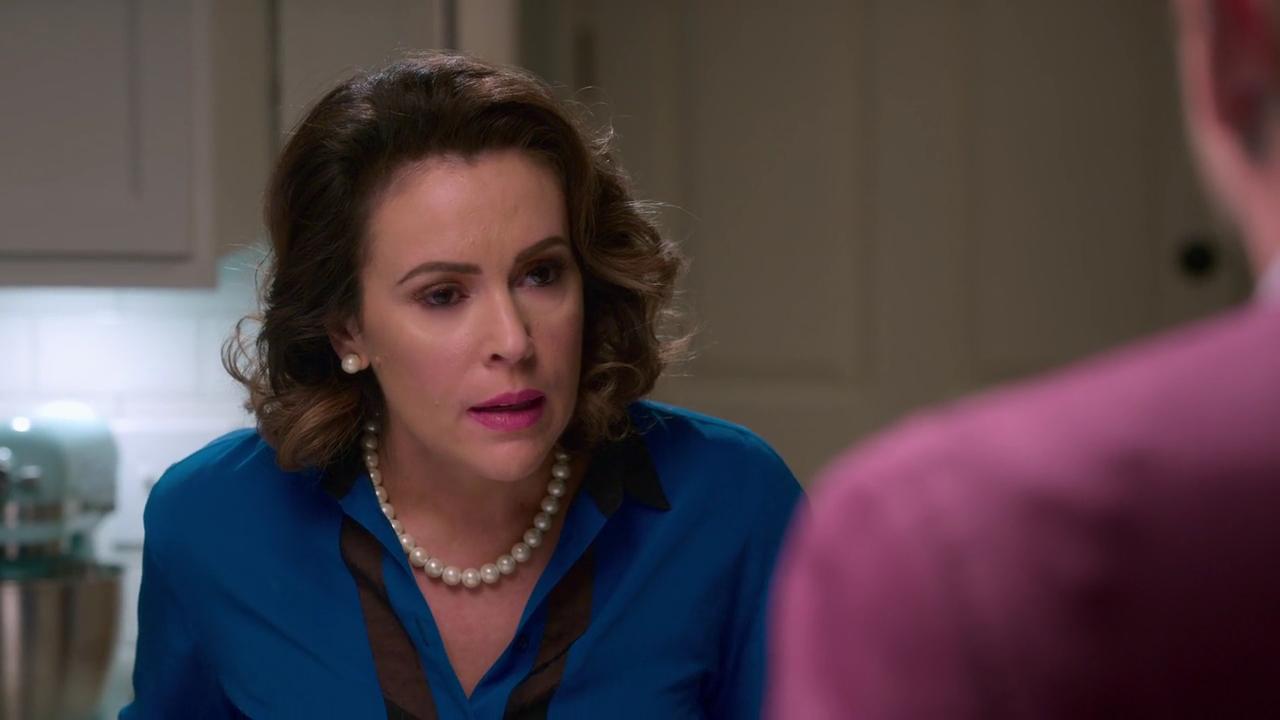 Charmed-Online-dot-NL_Insatiable1x11-0656.jpg