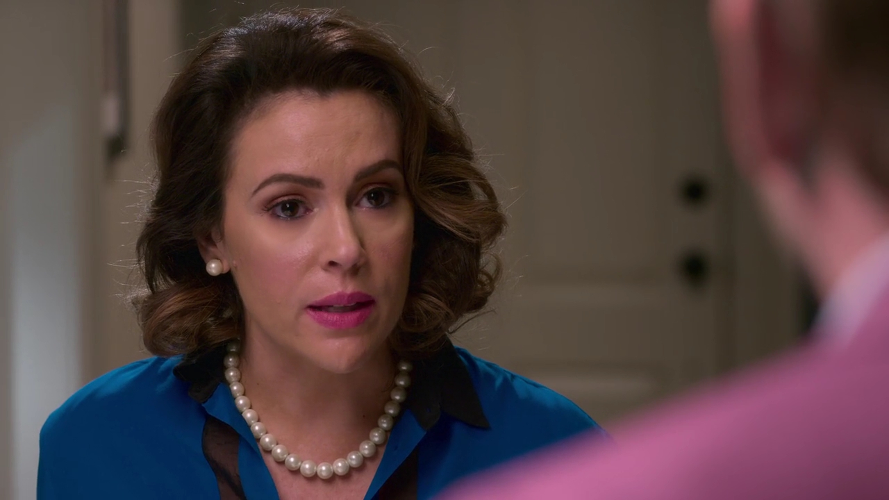 Charmed-Online-dot-NL_Insatiable1x11-0738.jpg