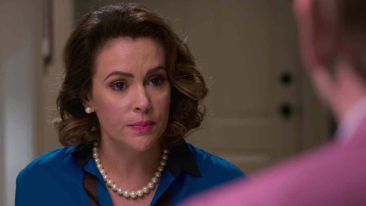 Charmed-Online-dot-NL_Insatiable1x11-0740.jpg
