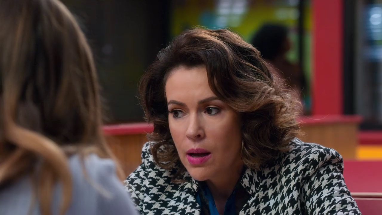 Charmed-Online-dot-NL_Insatiable1x11-1172.jpg