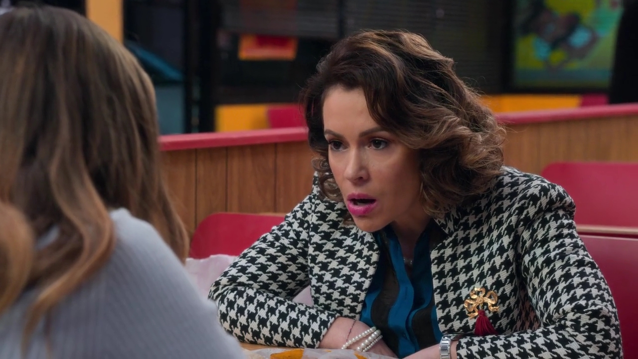 Charmed-Online-dot-NL_Insatiable1x11-1247.jpg