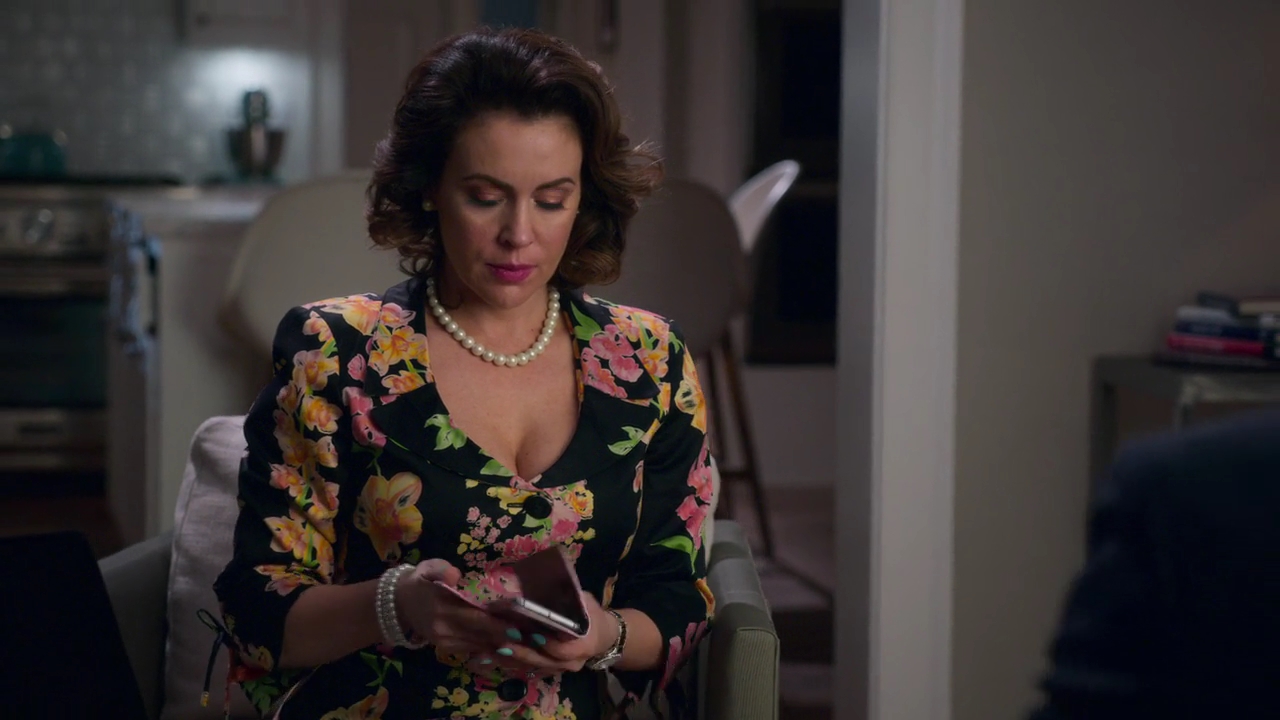 Charmed-Online-dot-NL_Insatiable1x11-2633.jpg