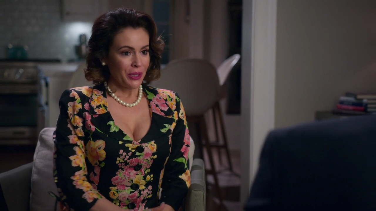 Charmed-Online-dot-NL_Insatiable1x11-2637.jpg