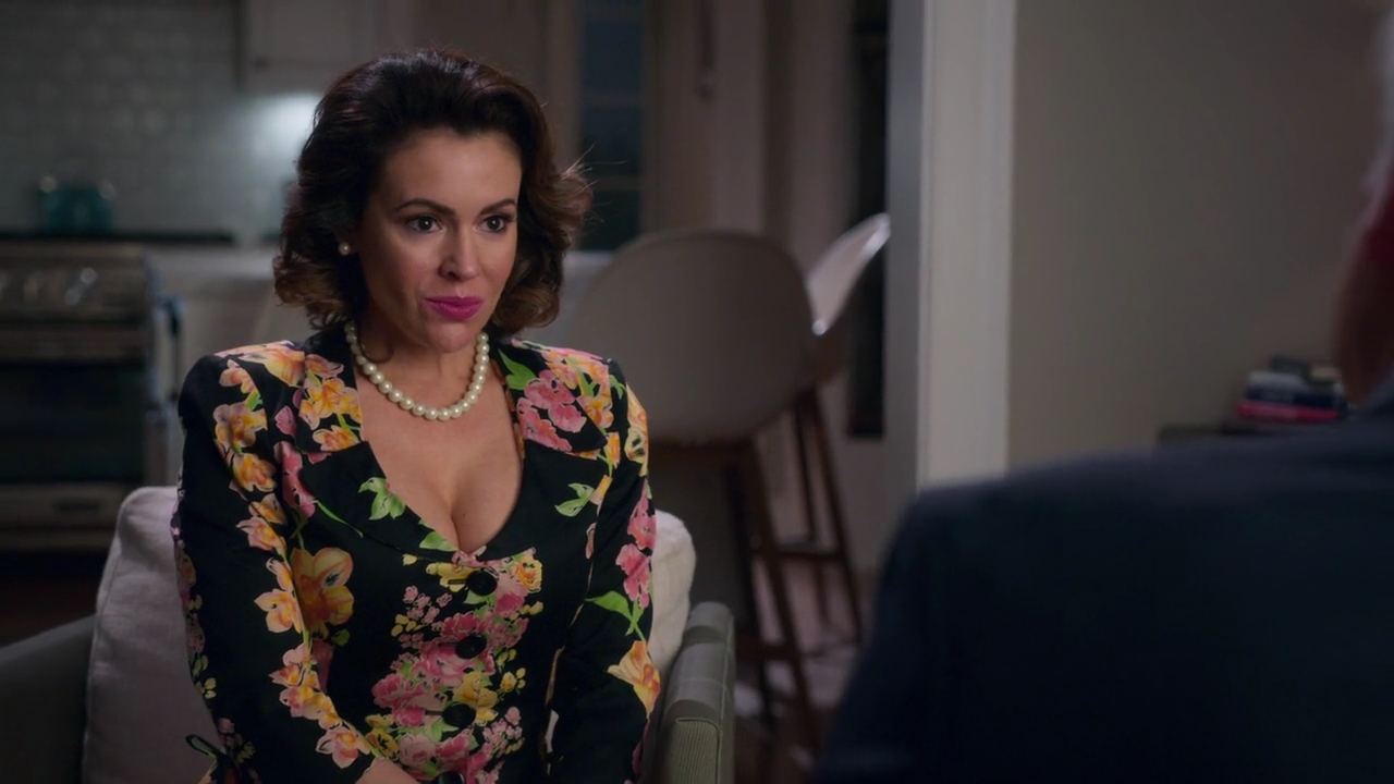 Charmed-Online-dot-NL_Insatiable1x11-2639.jpg