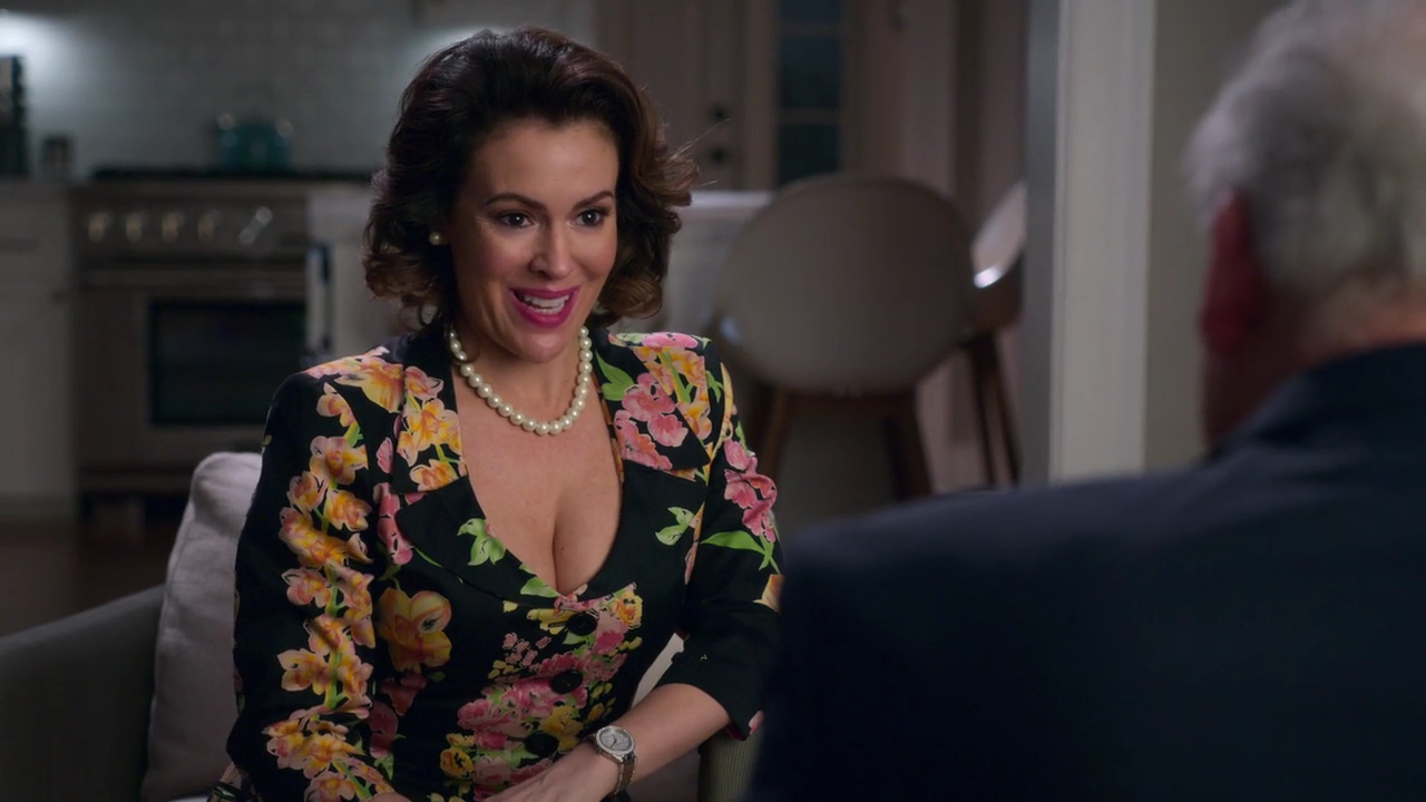 Charmed-Online-dot-NL_Insatiable1x11-2652.jpg