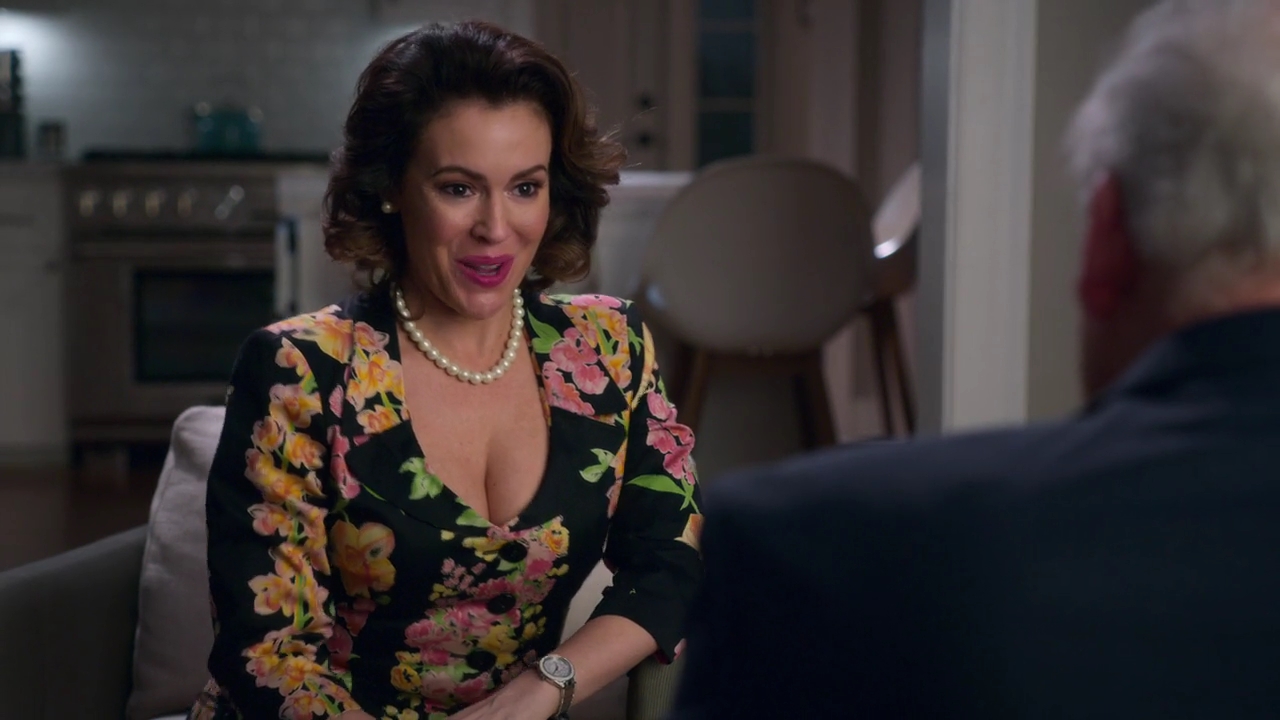 Charmed-Online-dot-NL_Insatiable1x11-2653.jpg