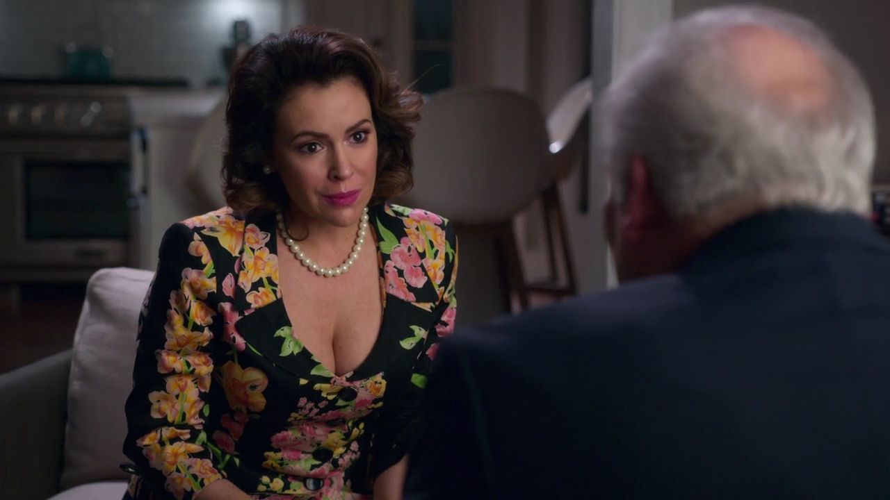 Charmed-Online-dot-NL_Insatiable1x11-2838.jpg