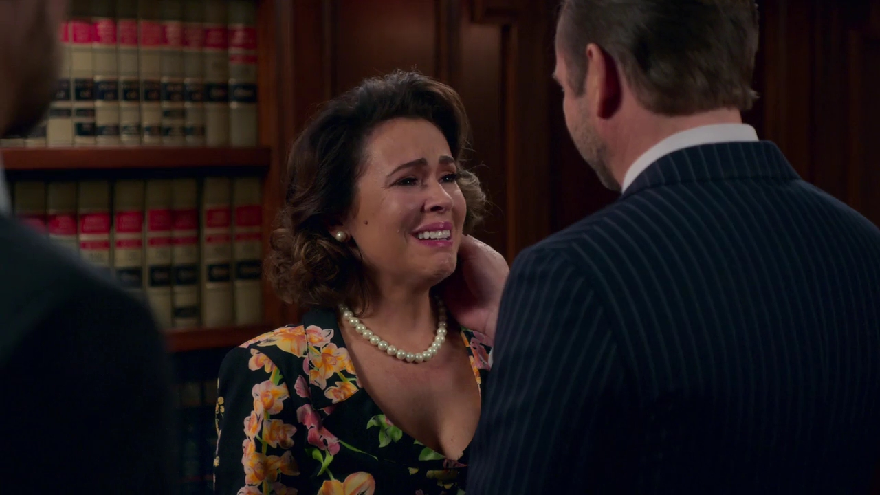 Charmed-Online-dot-NL_Insatiable1x11-3106.jpg