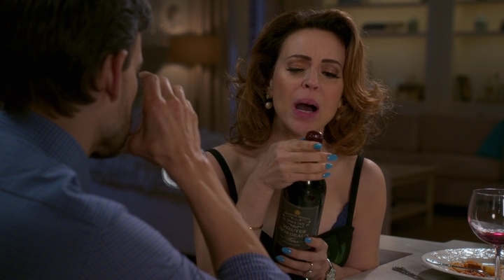 Charmed-Online-dot-nl_Insatiable2x01-00229.jpg