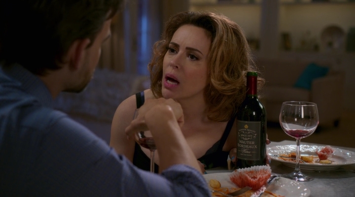 Charmed-Online-dot-nl_Insatiable2x01-00254.jpg