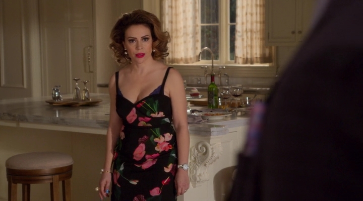 Charmed-Online-dot-nl_Insatiable2x01-00950.jpg