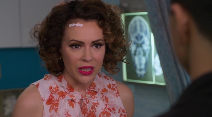 Charmed-Online-dot-nl_Insatiable2x08-00756.jpg