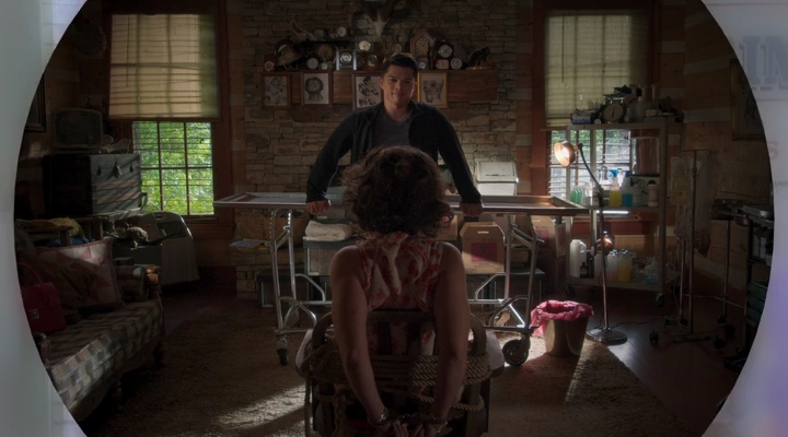 Charmed-Online-dot-nl_Insatiable2x09-00144.jpg