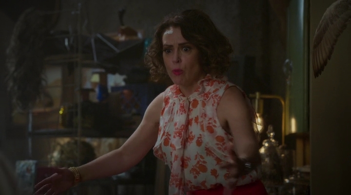 Charmed-Online-dot-nl_Insatiable2x09-00599.jpg