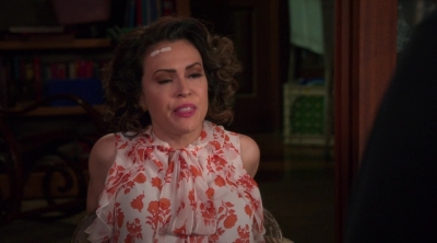 Charmed-Online-dot-nl_Insatiable2x09-00180.jpg