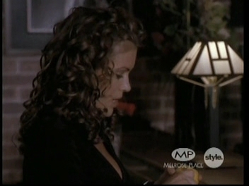 Charmed-Online-dot-net_MelrosePlace6x01-0617.jpg