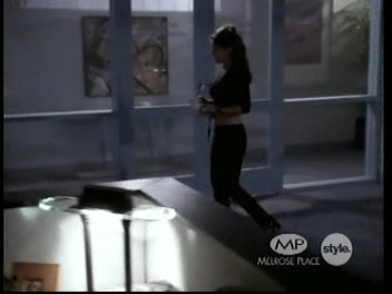 Charmed-Online-dot-net_MelrosePlace6x04-0192.jpg