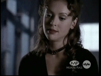 Charmed-Online-dot-net_MelrosePlace6x04-0208.jpg