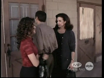 Charmed-Online-dot-net_MelrosePlace6x19-0626.jpg