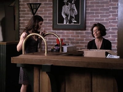 Charmed-Online-dot-net_MelrosePlace7x06-0219.jpg