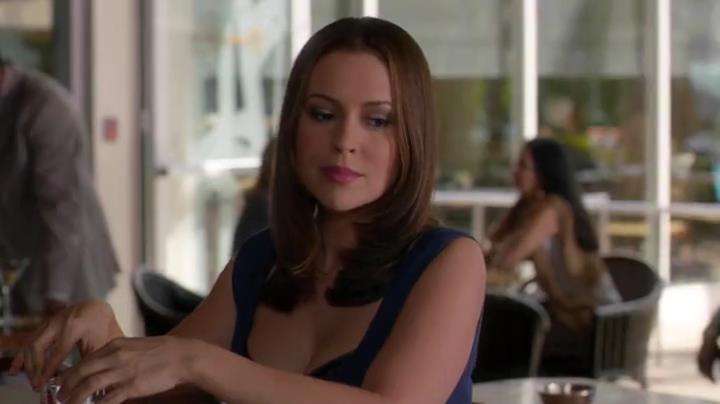 Charmed-Online-dot-net_Mistresses1x01Pilot0046.jpg