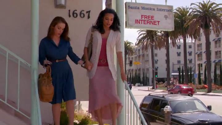 Charmed-Online-dot-net_Mistresses1x01Pilot2001.jpg