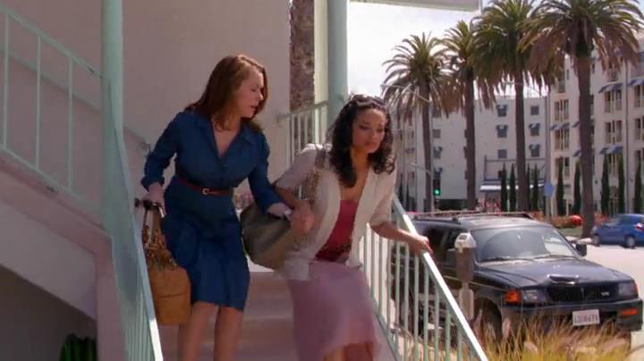 Charmed-Online-dot-net_Mistresses1x01Pilot2003.jpg