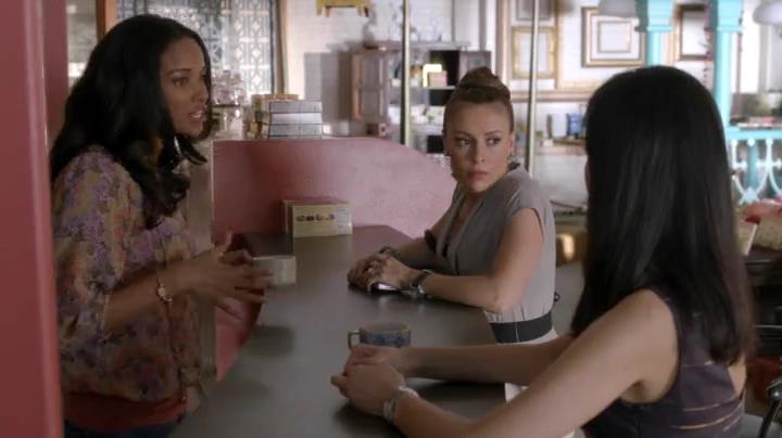 Charmed-Online-dot-net_Mistresses1x02TheMorningAfter0263.jpg