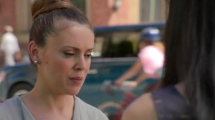 Charmed-Online-dot-net_Mistresses1x02TheMorningAfter0430.jpg