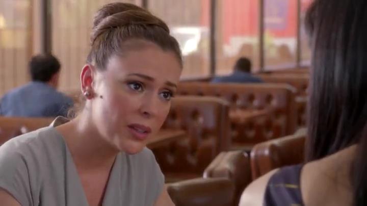 Charmed-Online-dot-net_Mistresses1x02TheMorningAfter1039.jpg