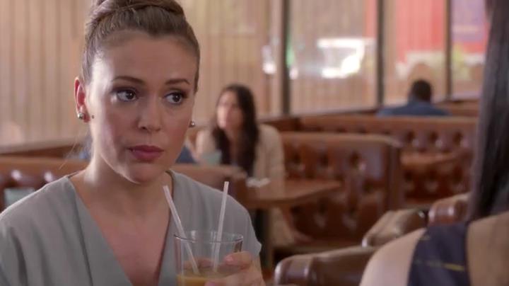 Charmed-Online-dot-net_Mistresses1x02TheMorningAfter1072.jpg