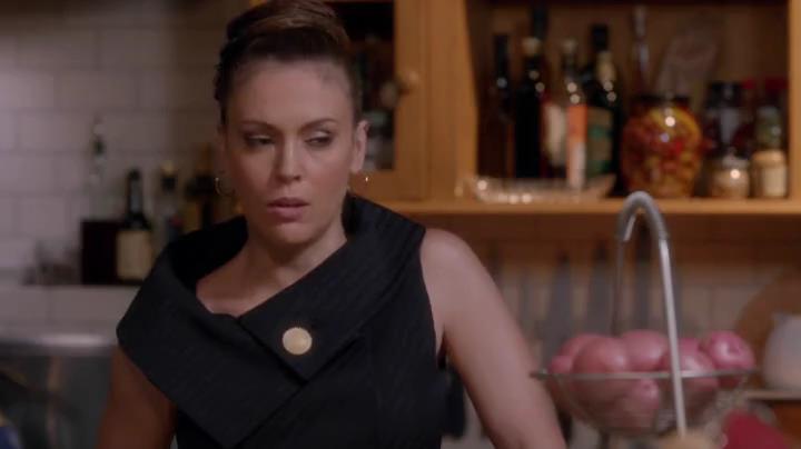 Charmed-Online-dot-net_Mistresses1x02TheMorningAfter2234.jpg